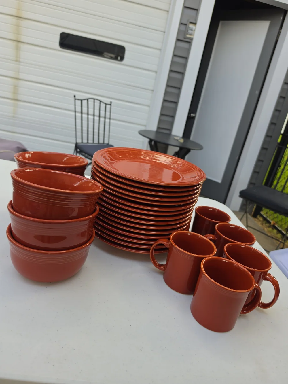 26-Piece Retired Fiestaware Dinner Set (Persimmon Orange) - 4-6 Place Settings